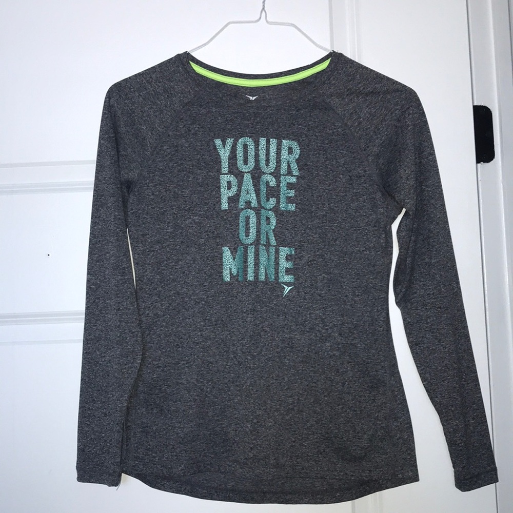 Grey long sleeve workout top